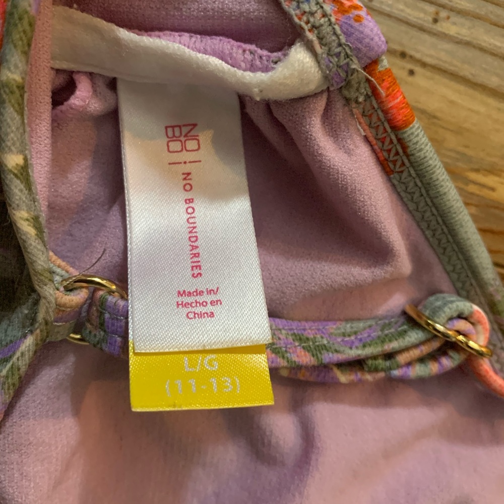 No Boundaries Women’s Gray River Floral Bikini Top Size Large - Picture 7 of 8